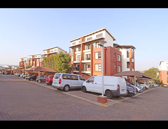 1 BEDROOM APARTMENT FOR SALE IN GREENSTONE HILL